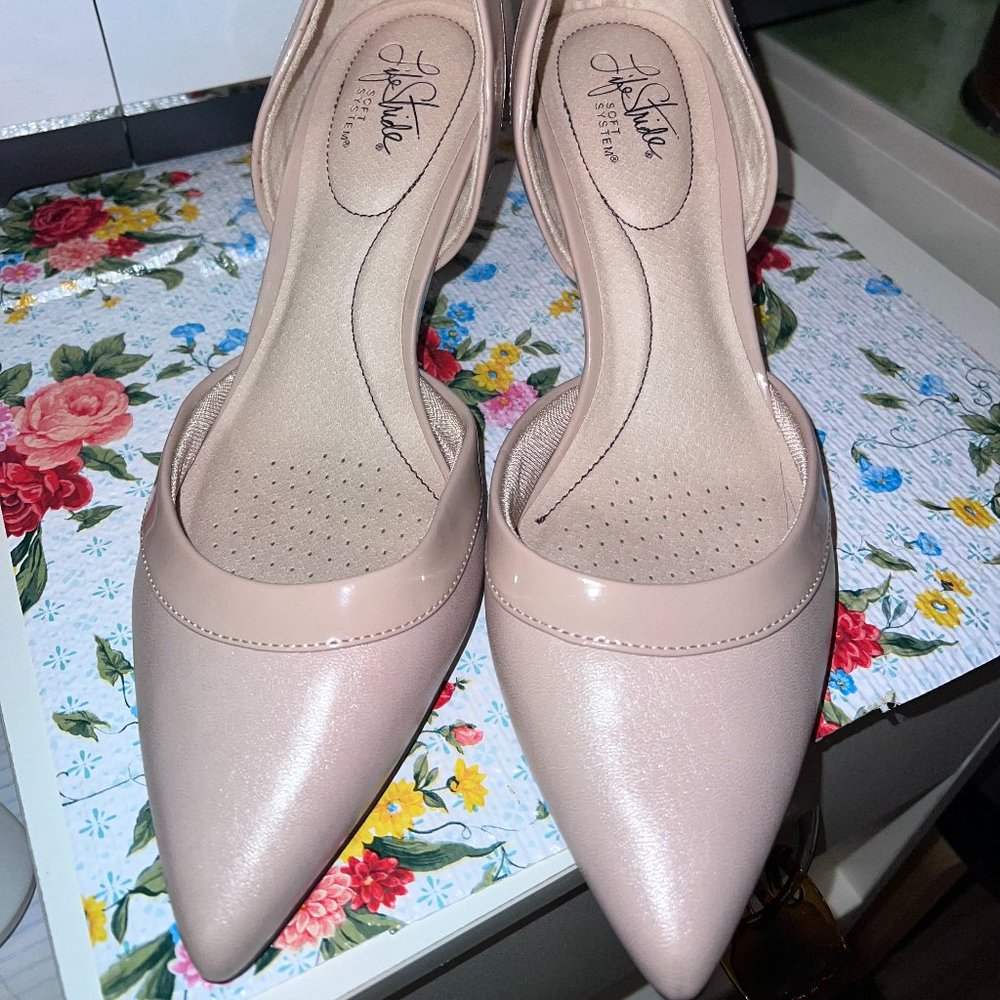 Life Stride Saldana Dress Shoes